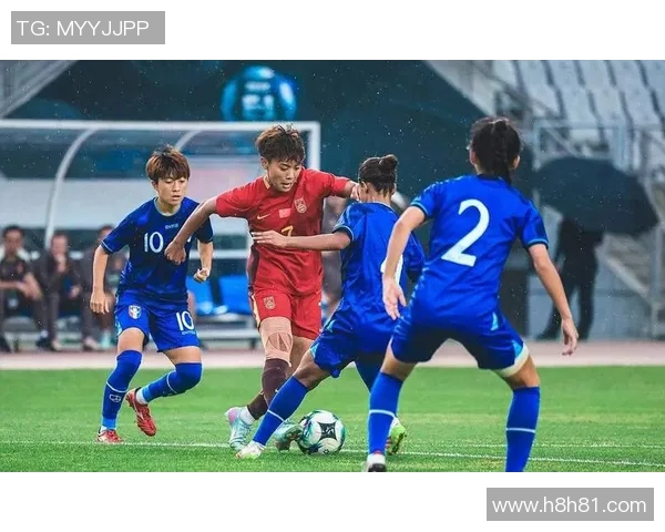 中国女足迎战日本队争夺奥运资格赛关键胜利